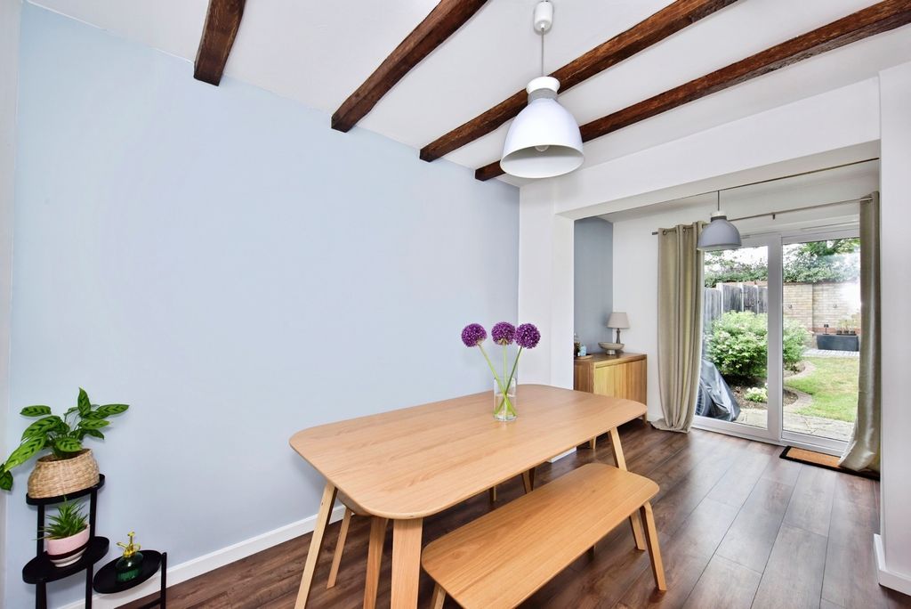 Property photo 3 of 20 Pbox-Img.Jpg