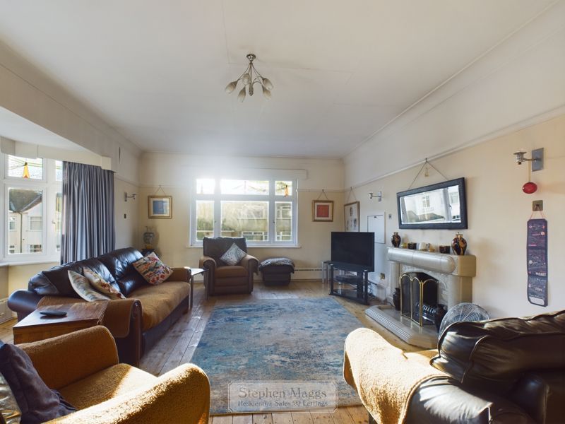 Property photo 3 of 16 Photo 10