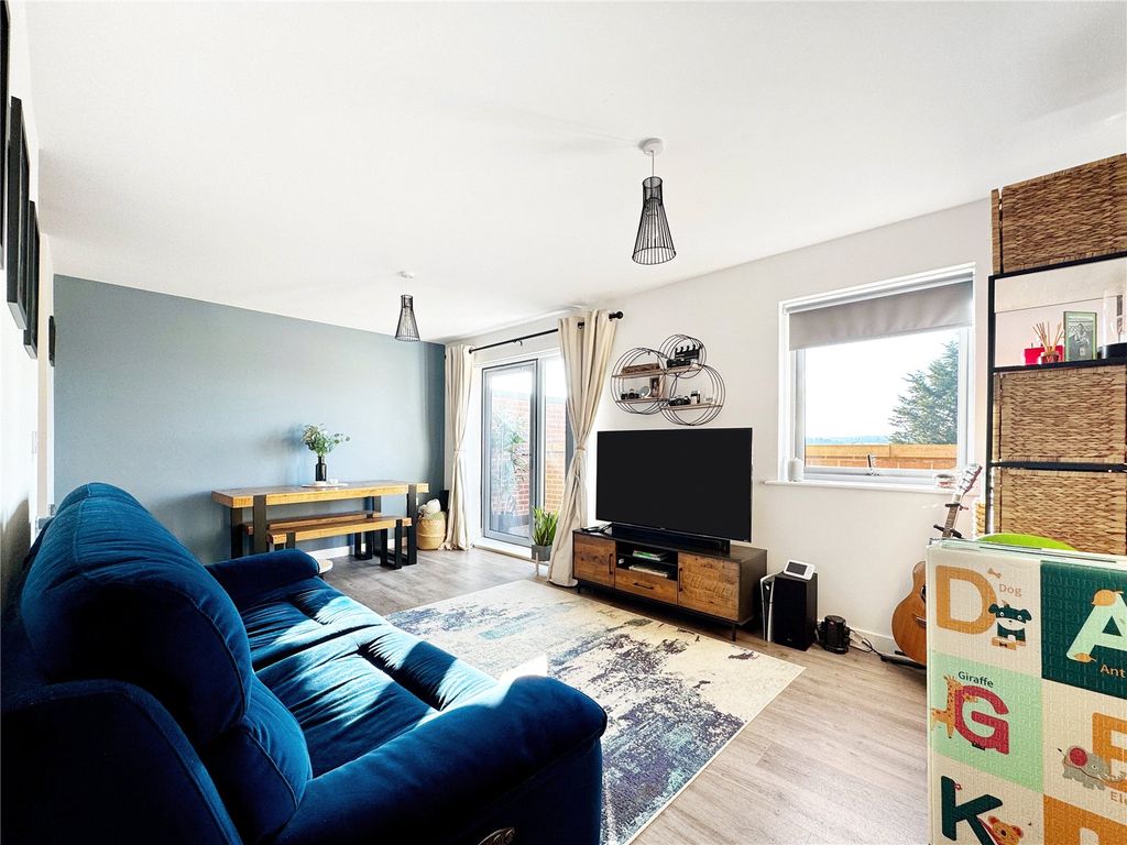 Property photo 3 of 16 Robinson Jackson