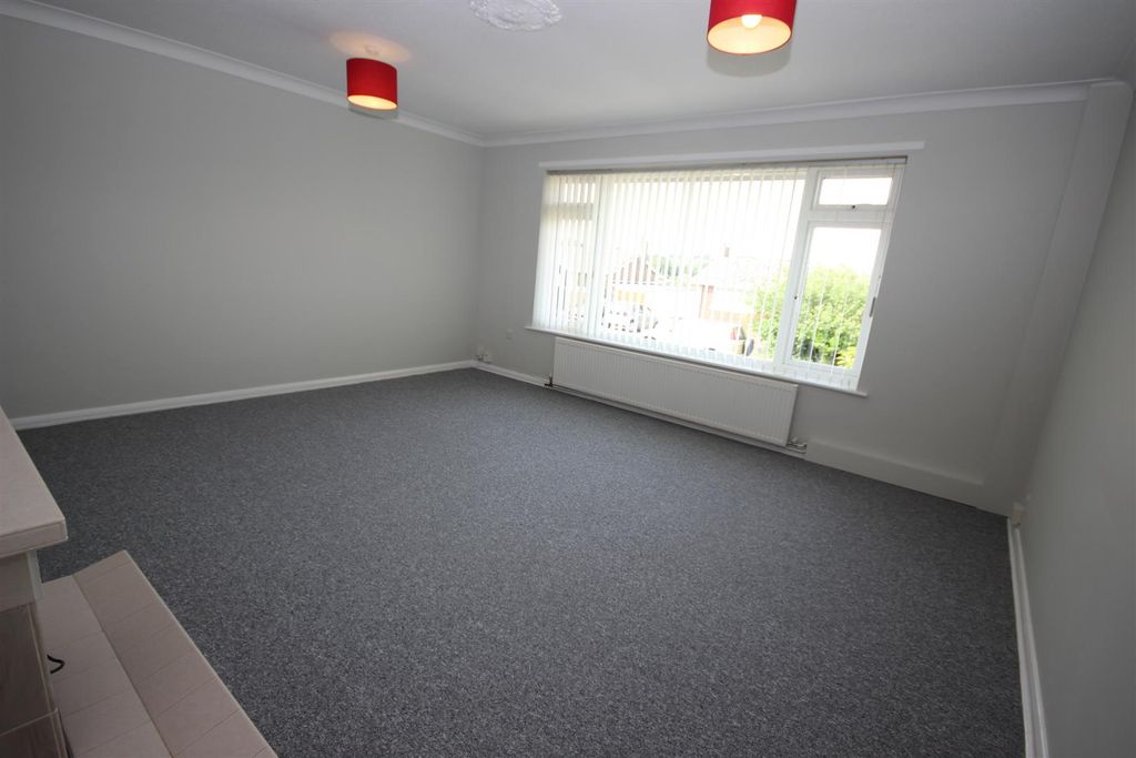 Property photo 2 of 13 Img_9704.Jpg