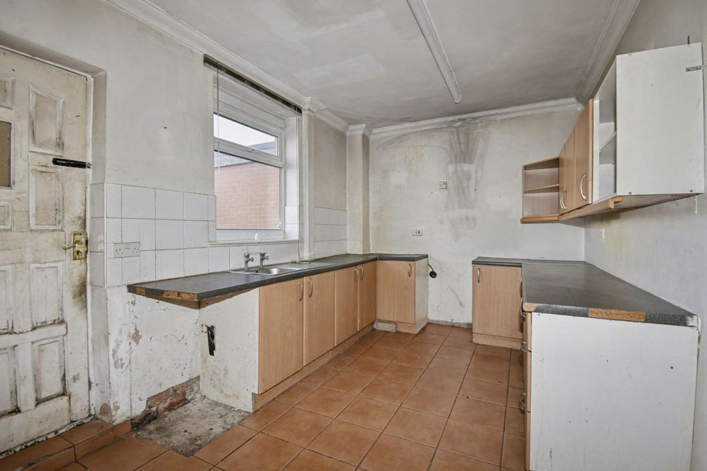 Property photo 3 of 10 Image 3