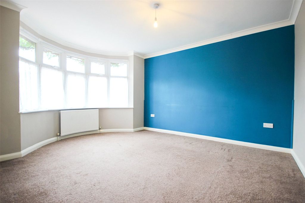 Property photo 2 of 18 Picture No. 03