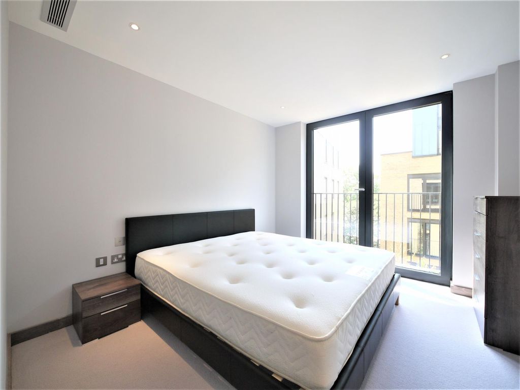 Property photo 3 of 6