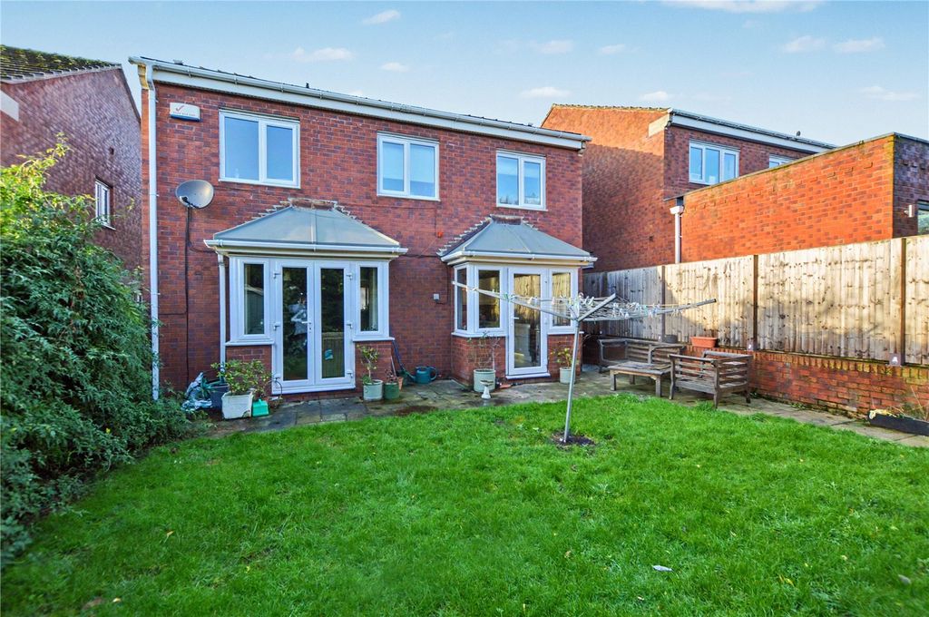 Property photo 1 of 21 Picture No. 17