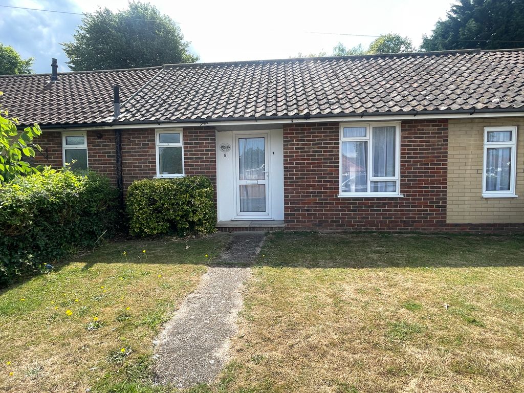 Property photo 1 of 8