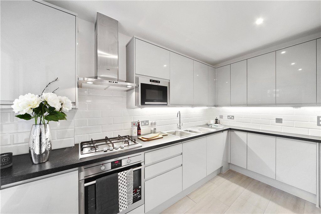 Property photo 2 of 10 Picture No. 11