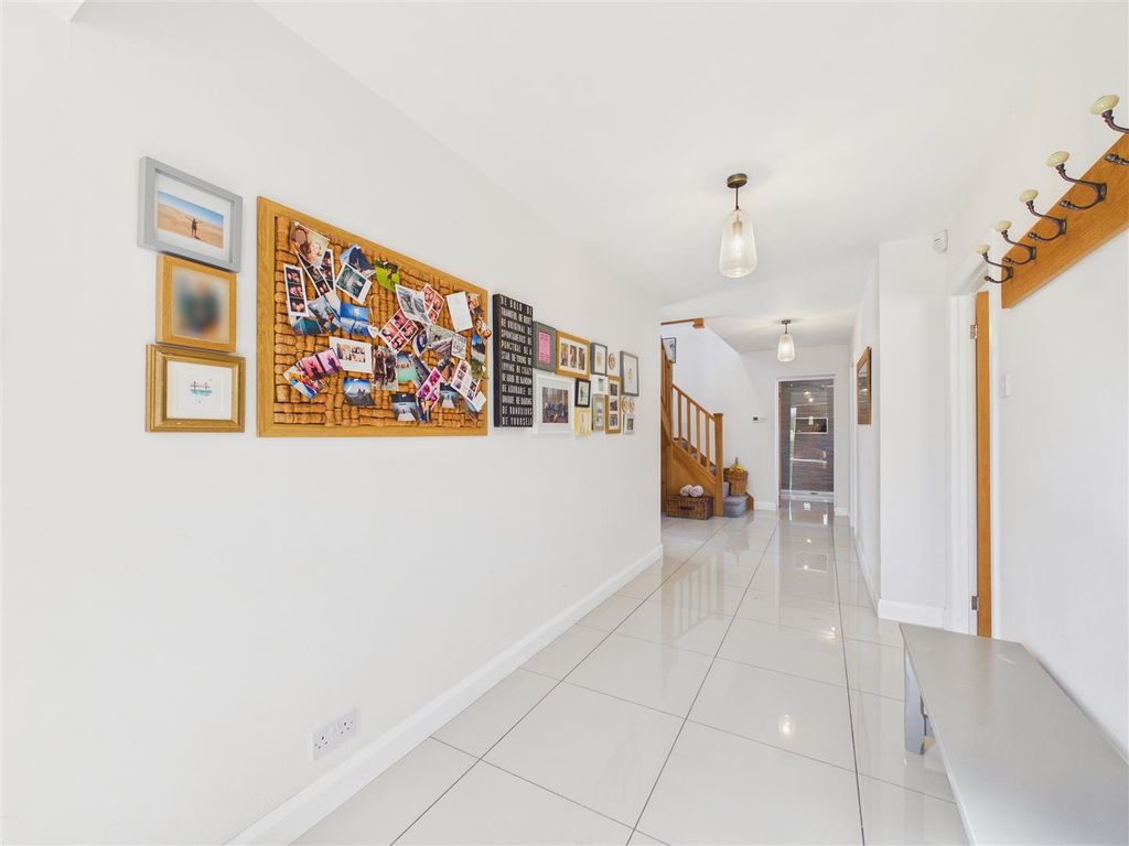 Property photo 2 of 23 Entrance Hallway