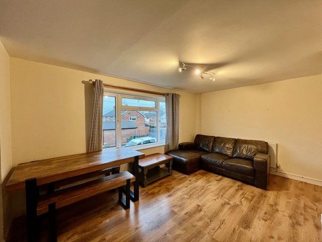 Property photo 2 of 8 Living Room