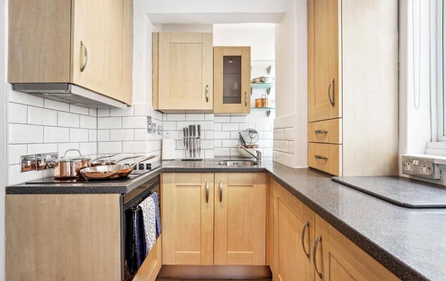 Property photo 2 of 4 57 Cambridge Court 2 10.11 .Png