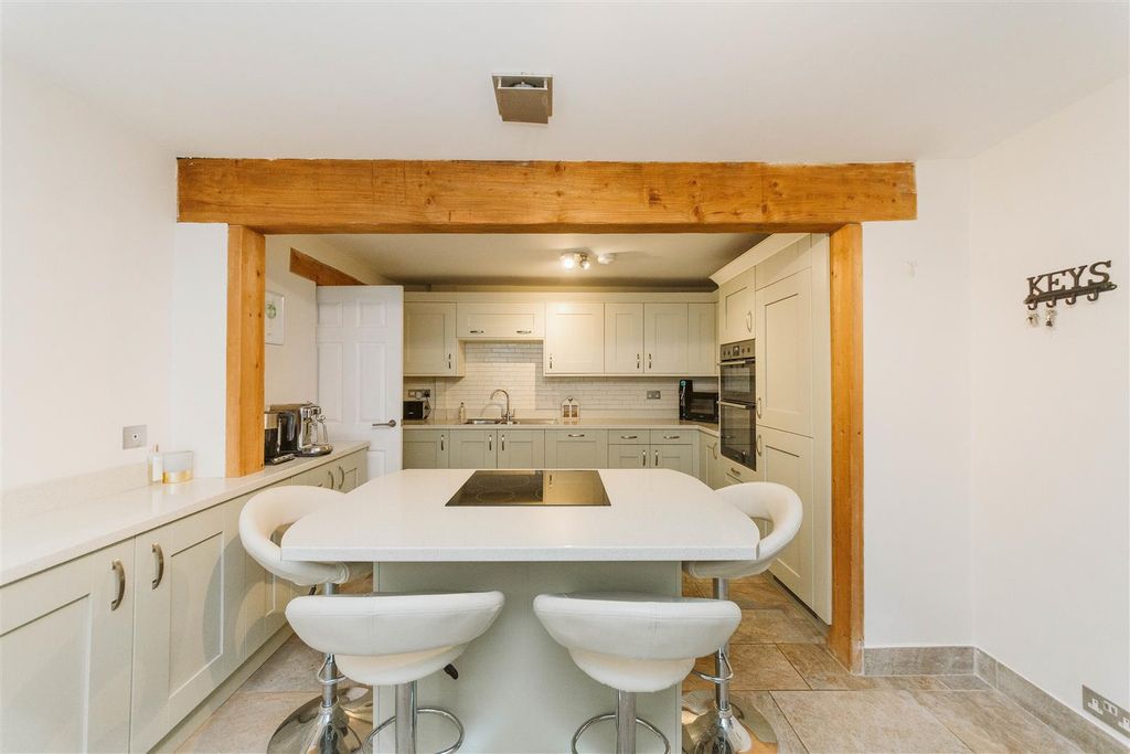 Property photo 3 of 25 Ks2B1488.Jpg