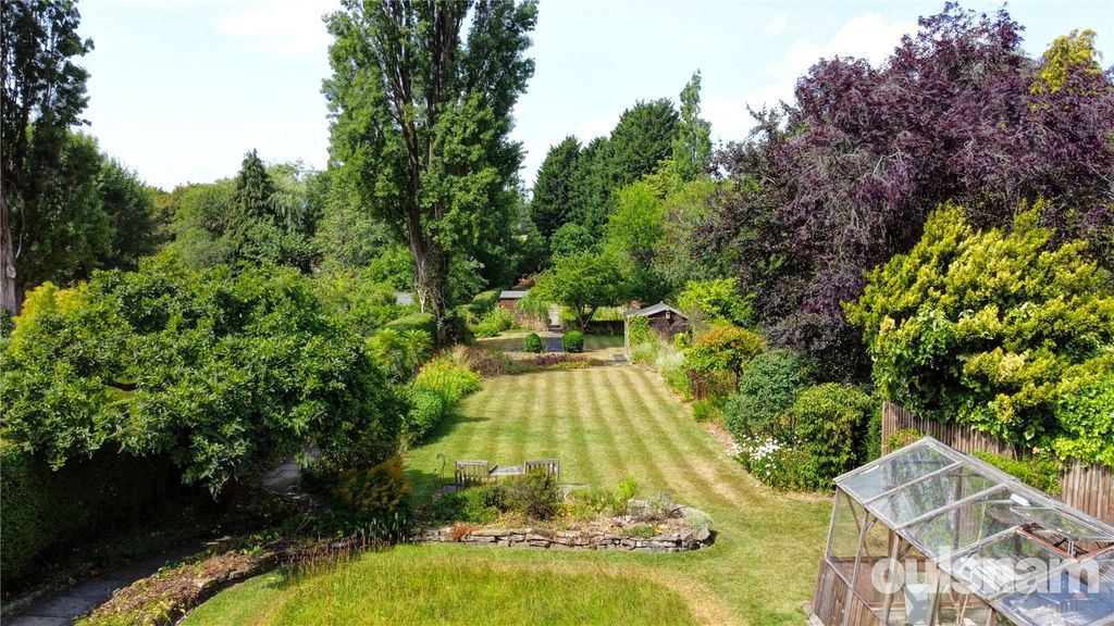 Property photo 2 of 30 Picture No. 03