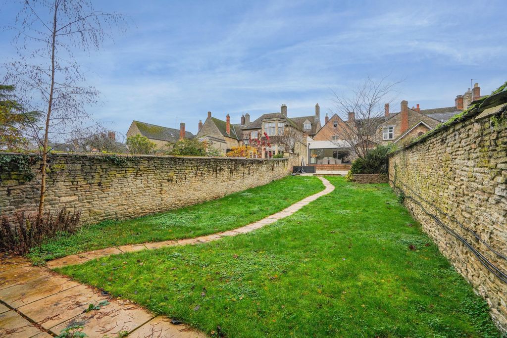 Property photo 1 of 22 Rear Elevation