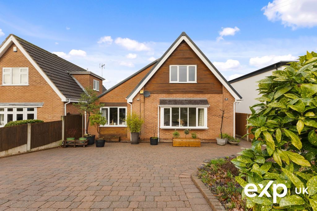 Property photo 1 of 38