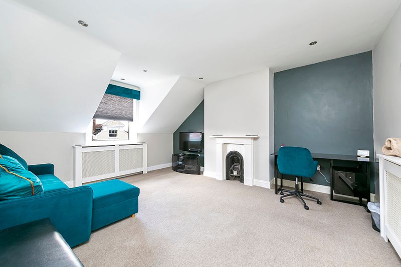 Property photo 3 of 7