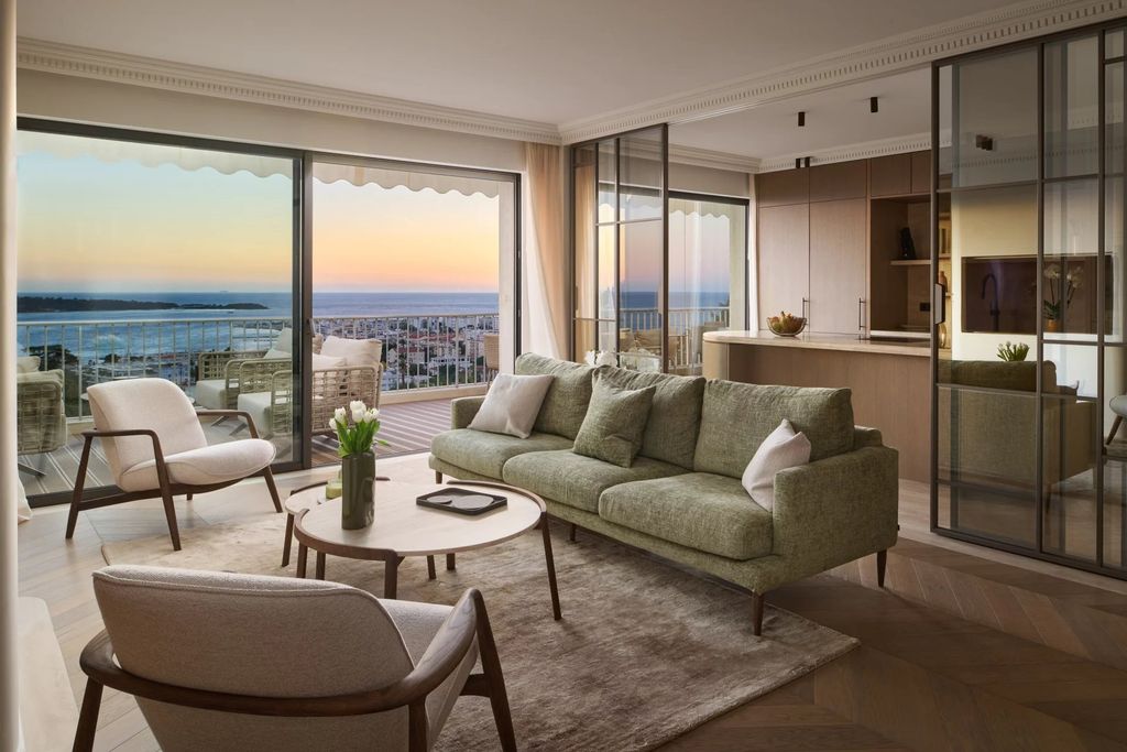 Property photo 1 of 38