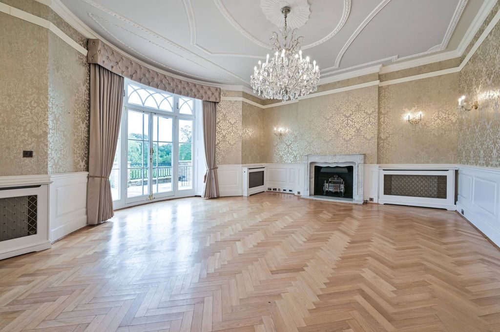 Additional image 11 of 9 bed detached house to rentHadley Green Road, Hadley Wood, Barnet EN5