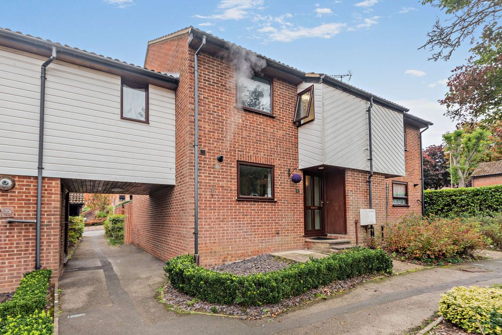 Property photo 1 of 19