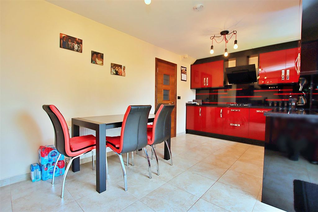 Property photo 3 of 12 Img_6686.Jpg