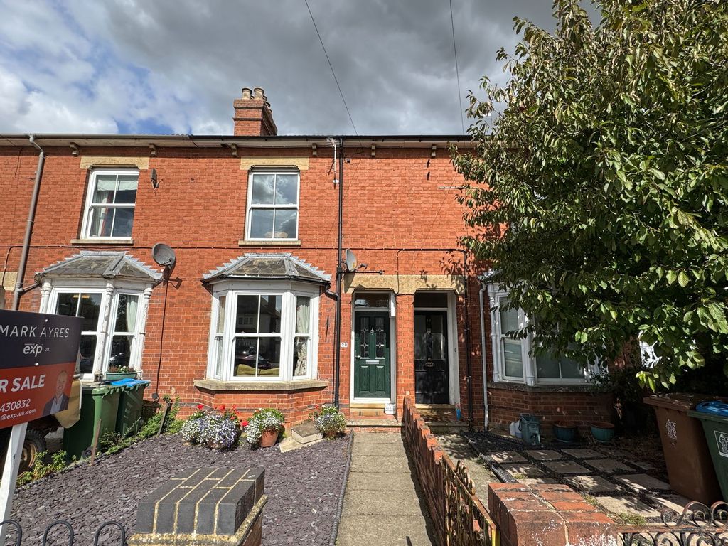 Property photo 1 of 12