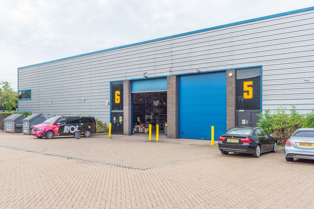 Property photo 2 of 6 Photo 7