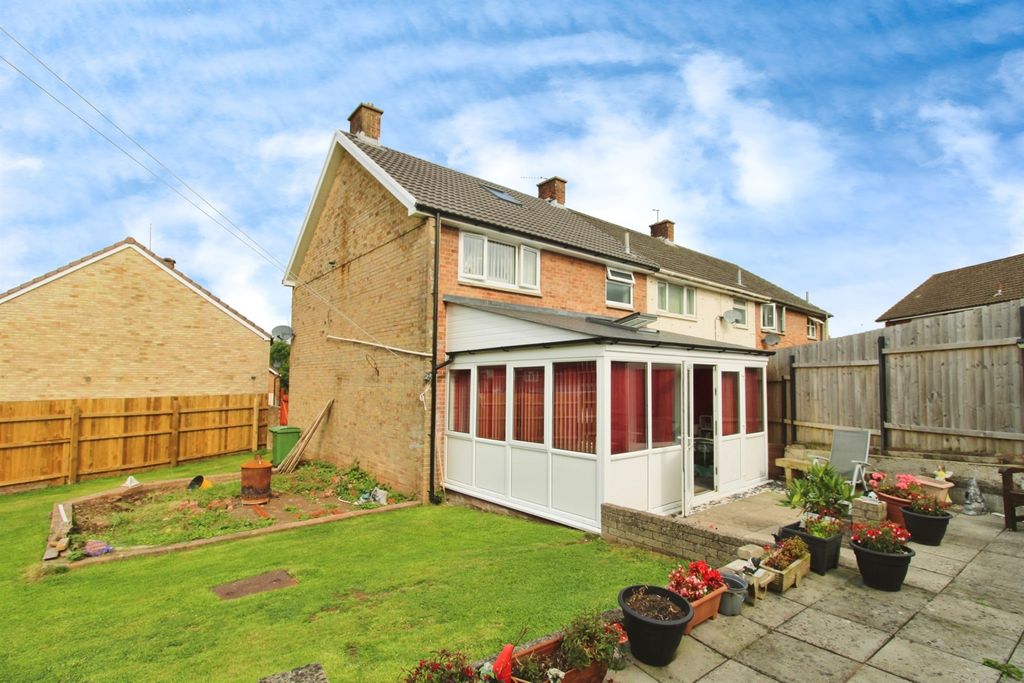 Property photo 2 of 15