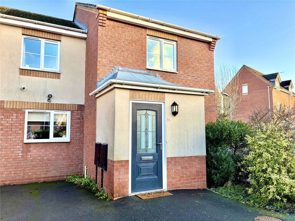 Property photo 1 of 37 Picture No. 19