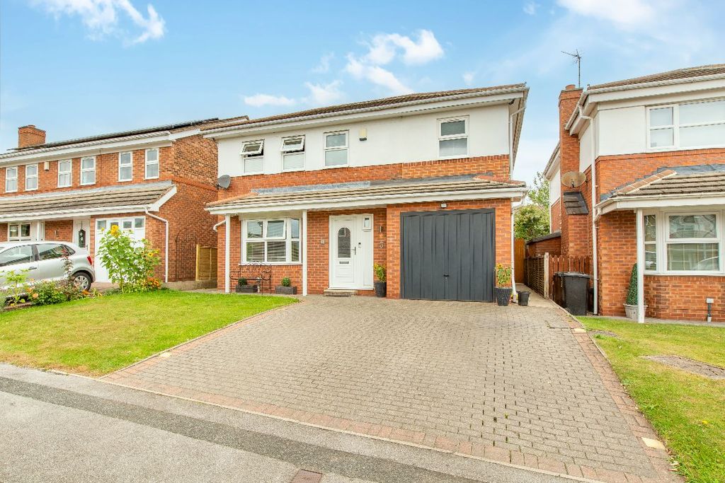 Property photo 1 of 47