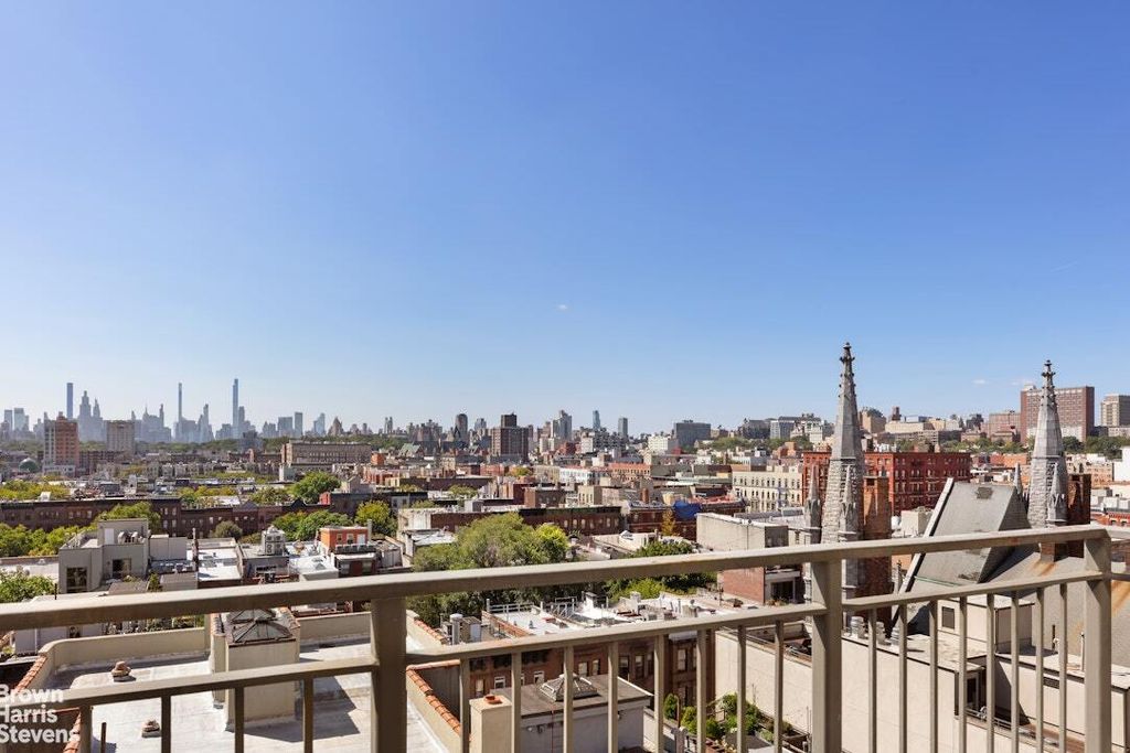 Property photo 3 of 16 <Alttext/>