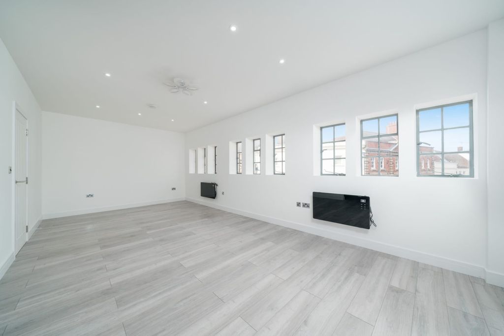 Property photo 3 of 16 View