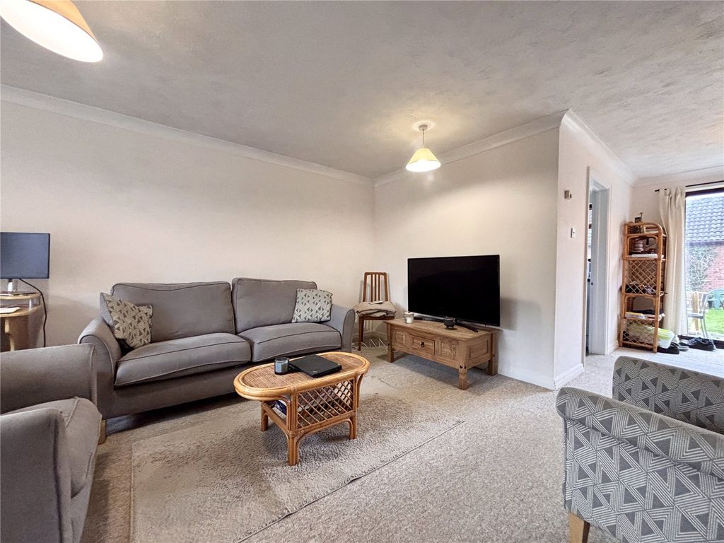 Property photo 2 of 22 Picture No. 20