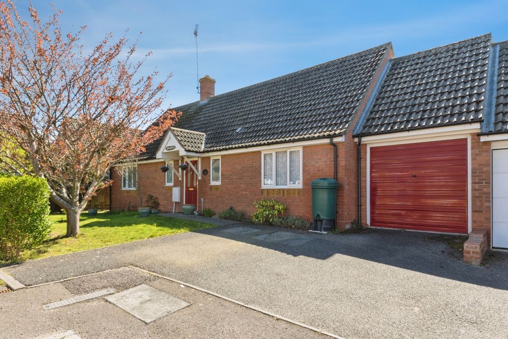 Property photo 1 of 15 Front