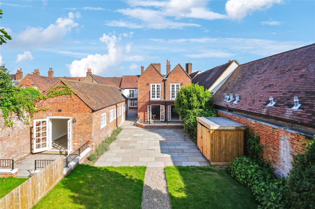 Property photo 1 of 17 Picture No. 24