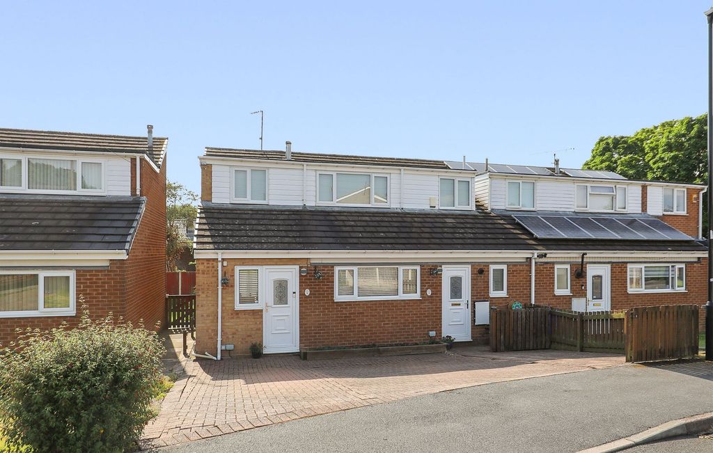 Property photo 1 of 25