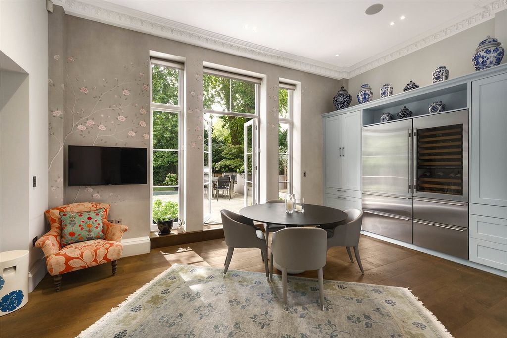 Property photo 3 of 16 Picture No. 02