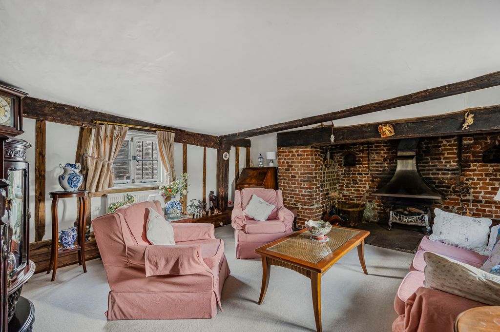 Property photo 2 of 31 2190301