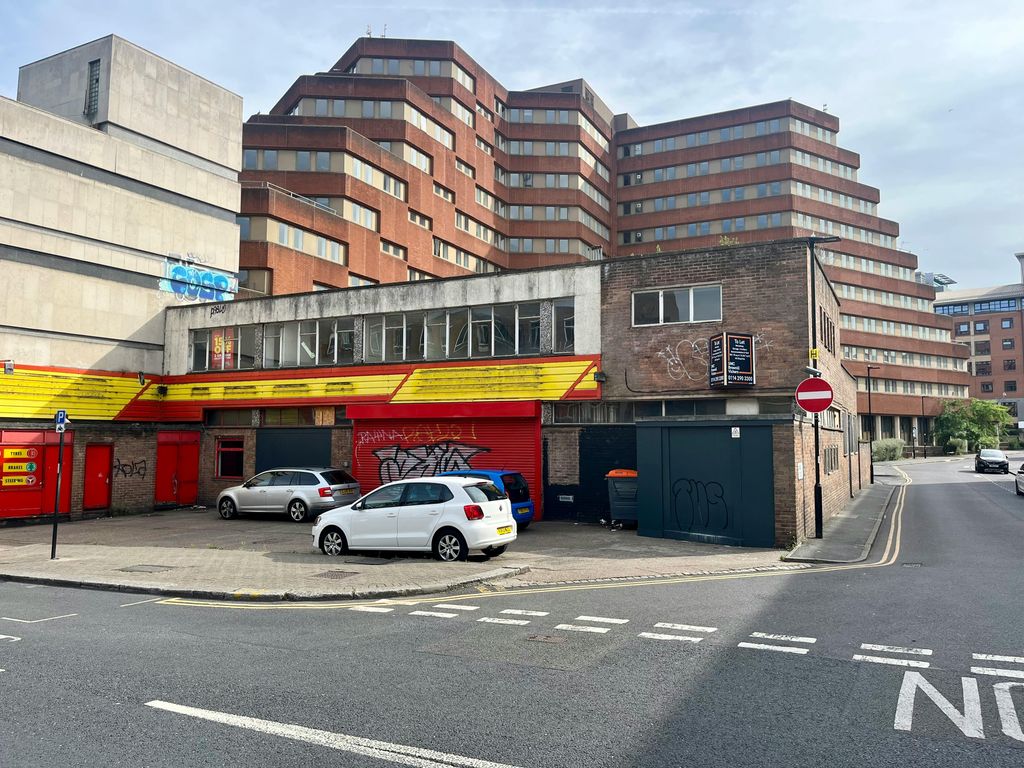 Property photo 1 of 13 3Fitzwilliamgatesheffield.Jpg