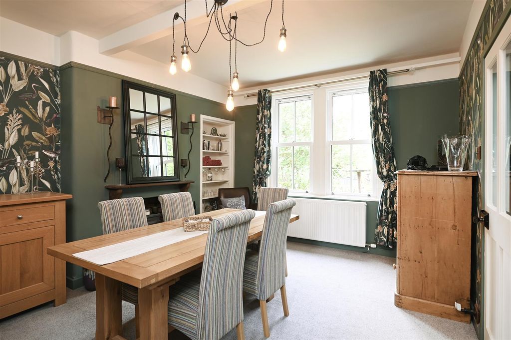 Property photo 3 of 32 Greengates-08.Jpg