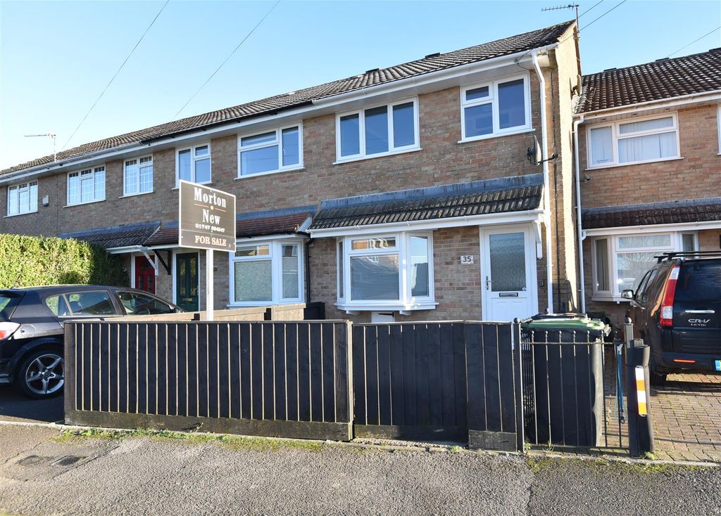 Property photo 1 of 9 Front