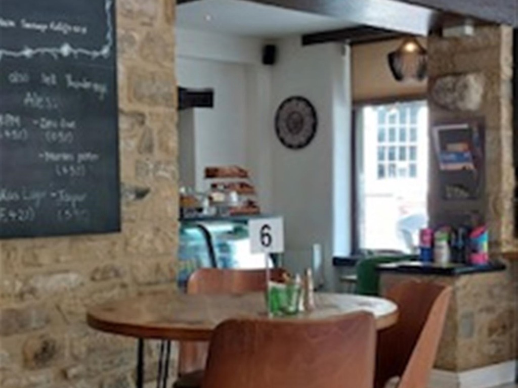 Property photo 3 of 6 Photo 2