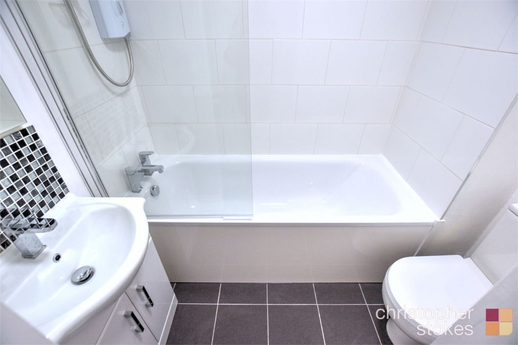Property photo 3 of 6 3077482