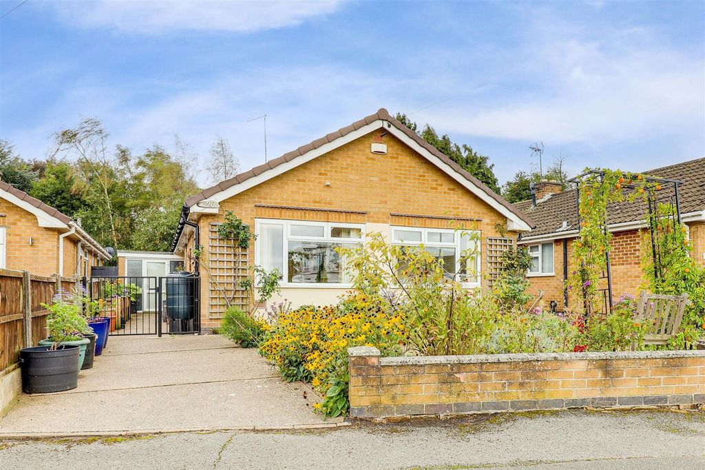 Property photo 1 of 20