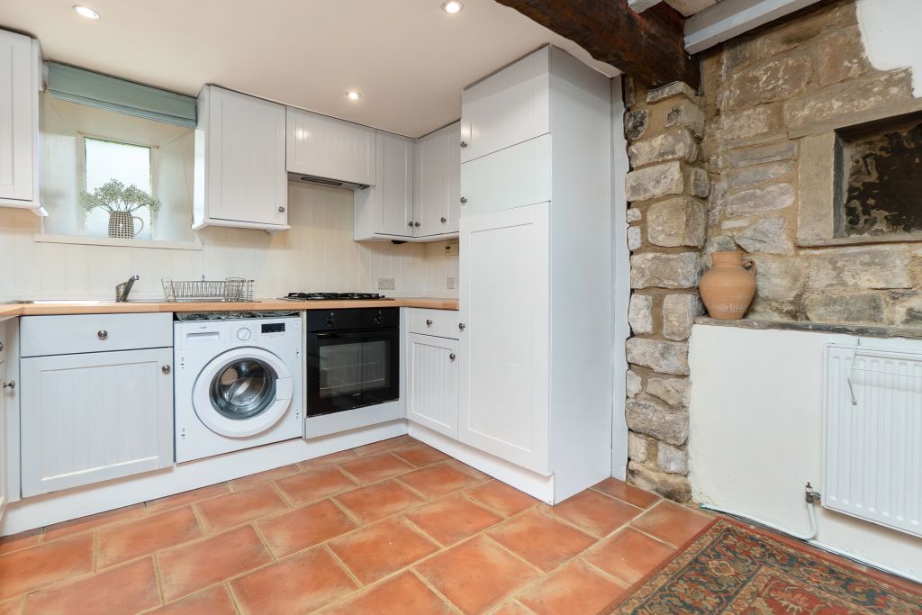 Property photo 3 of 42 Kitchen