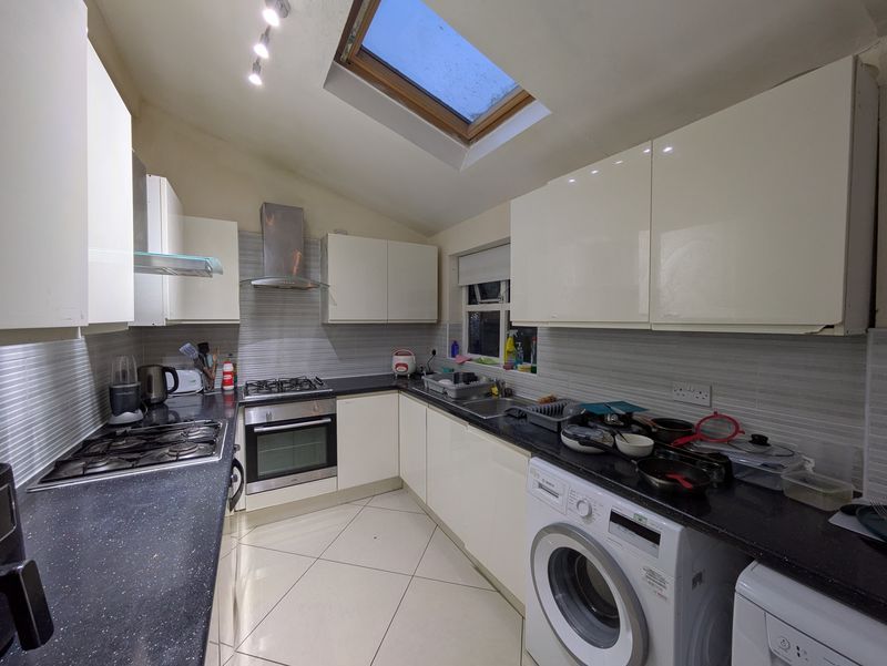 Property photo 2 of 13 Photo 6