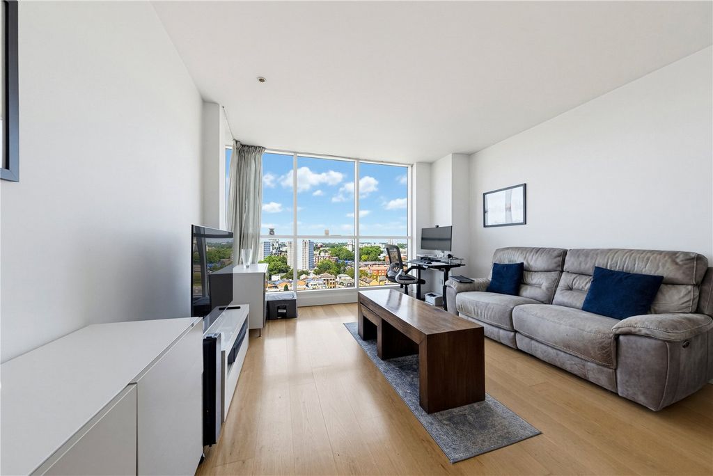 Property photo 1 of 11 Picture No. 27