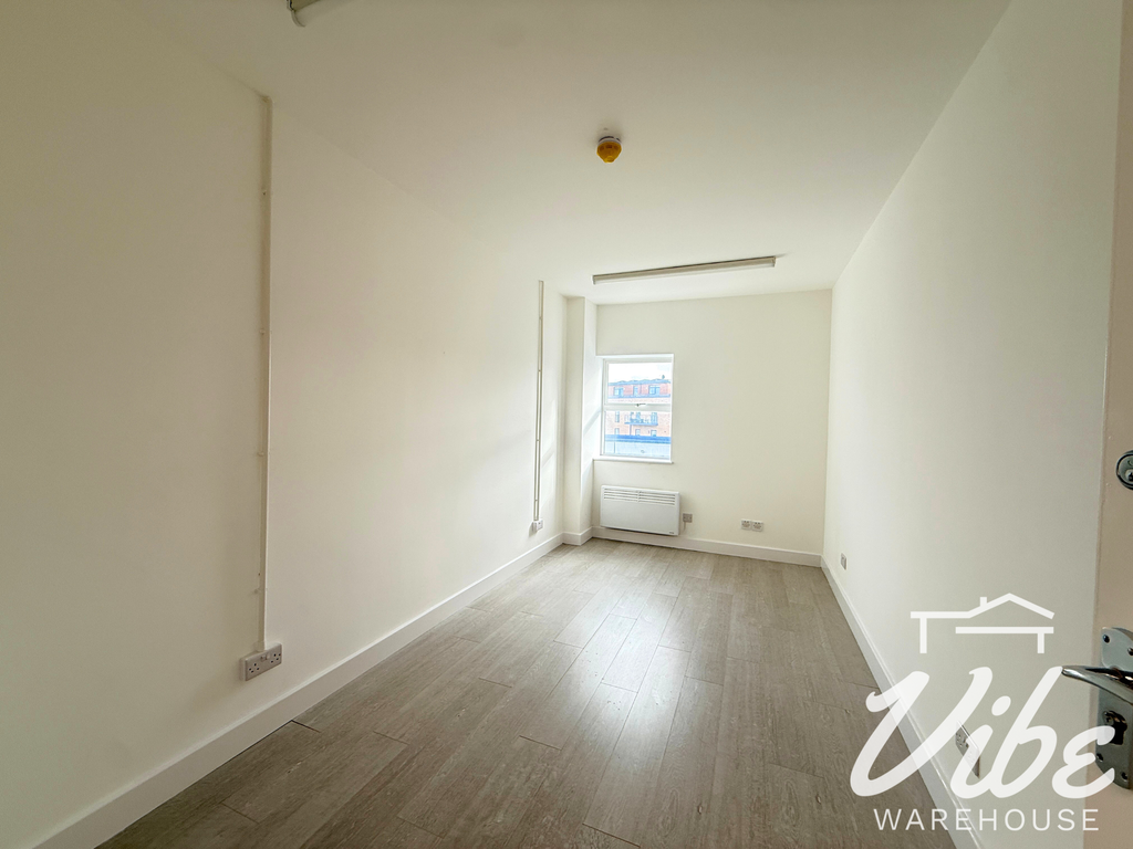 Property photo 2 of 4