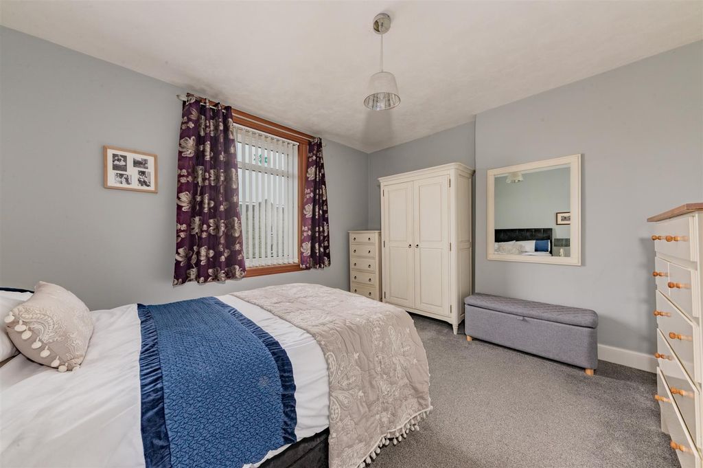 Additional image 6 of 2 bed flat for saleGardner Street, Dundee DD3