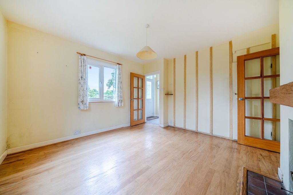 Property photo 3 of 20