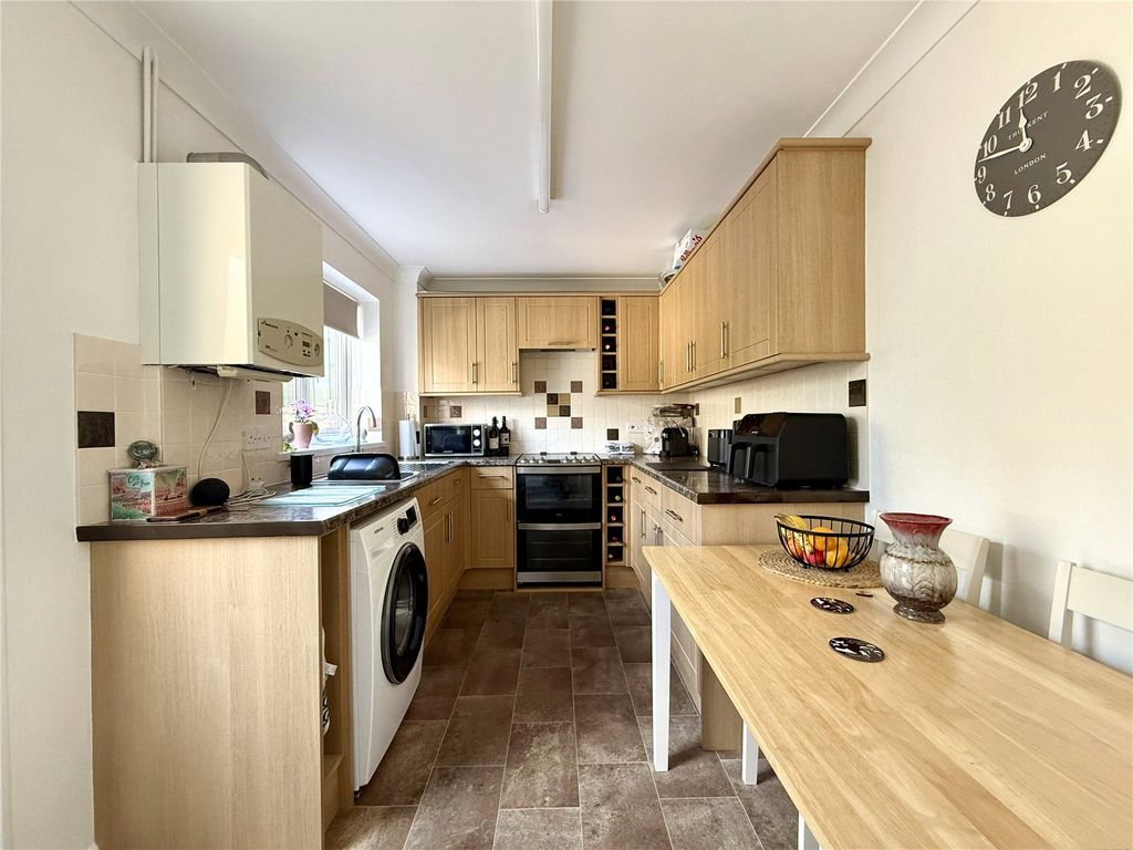 Property photo 3 of 12 Picture No. 03
