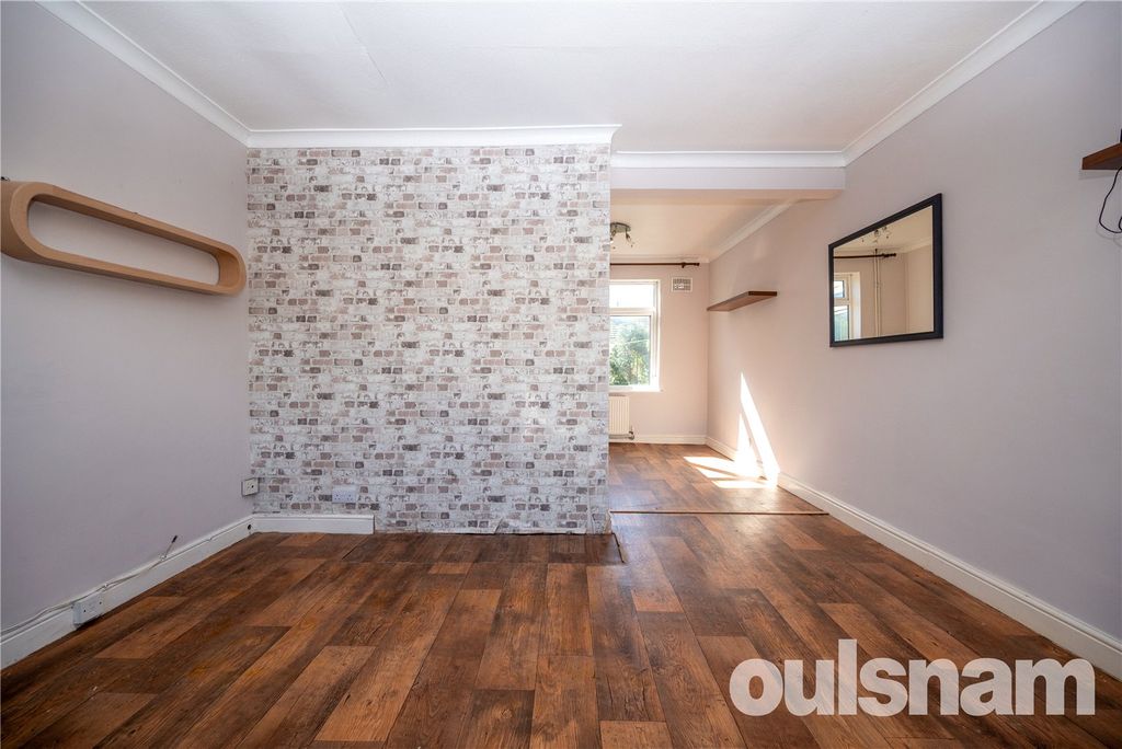 Property photo 2 of 12 Picture No. 04