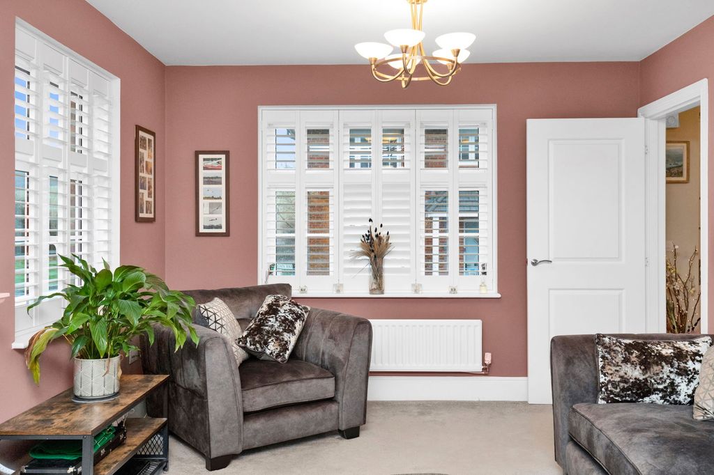 Property photo 3 of 29